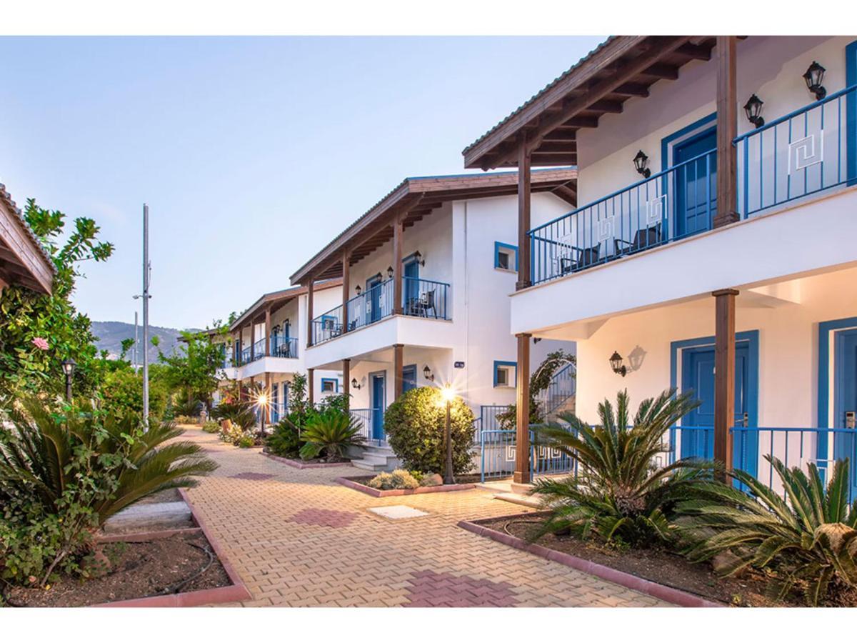 Queen Aphrodite Hotel Karpasa Exterior photo