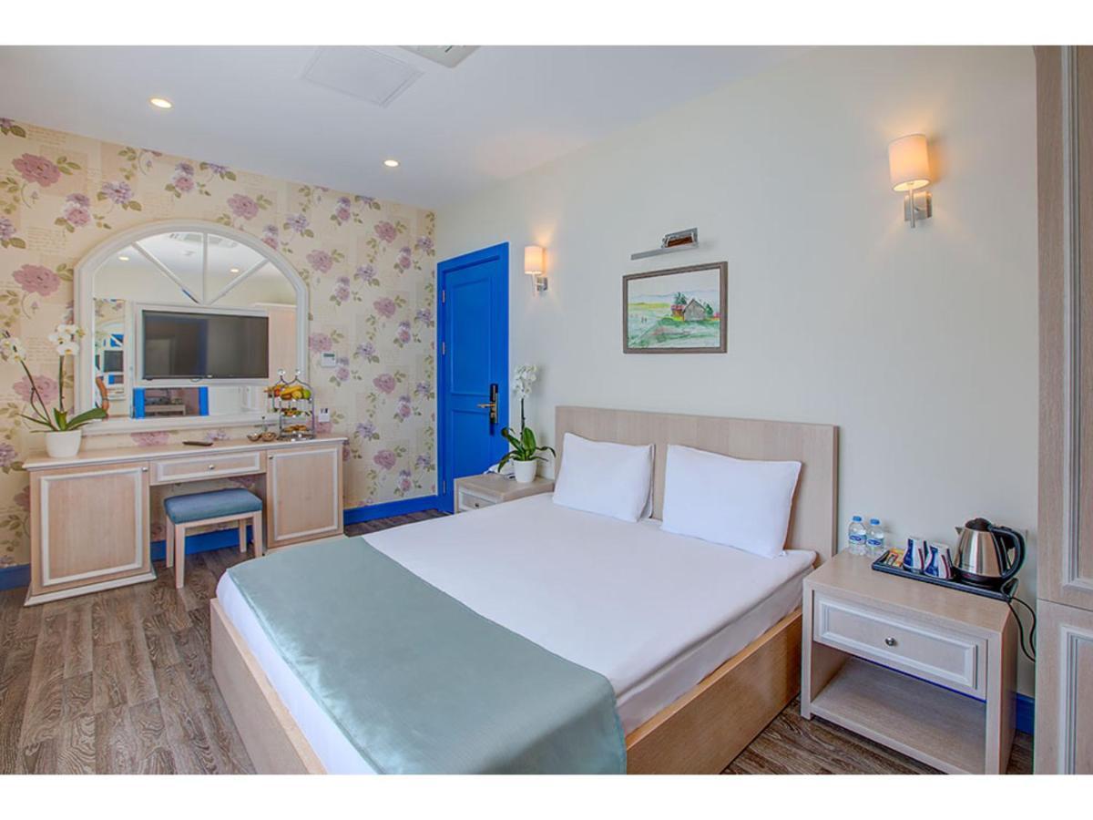 Queen Aphrodite Hotel Karpasa Exterior photo
